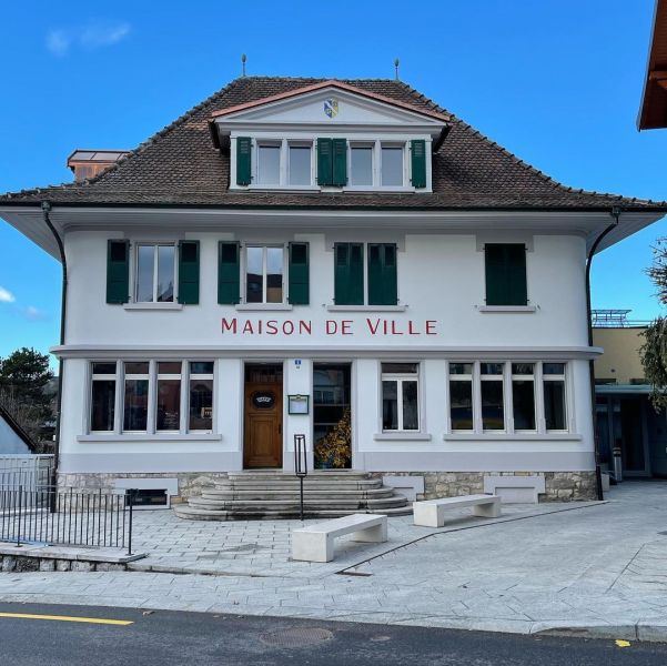 Façade rénovée par Dubey-peinture, canton de Vaud